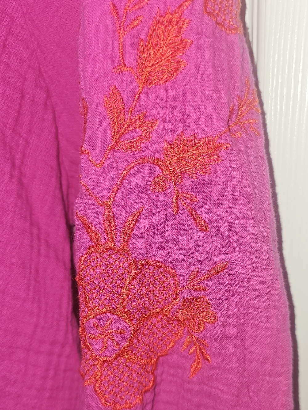 Style & Co, Pink Embroidered Peasant Blouse Size 3X - Picture 7 of 9